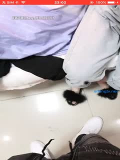 找个欧美大美妞操操她的小逼逼